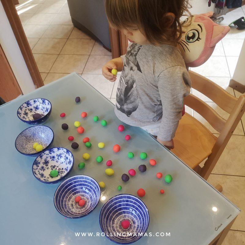 Attività e giochi da fare in casa con bambini di 2 anni